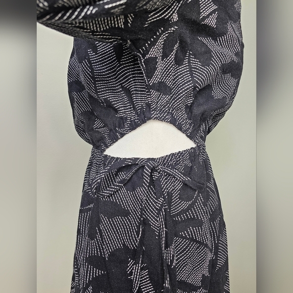 Womens Balloon Sleeve Mini A-Line Dress | Universal Thread | Black Floral | XS - Picture 5 of 12